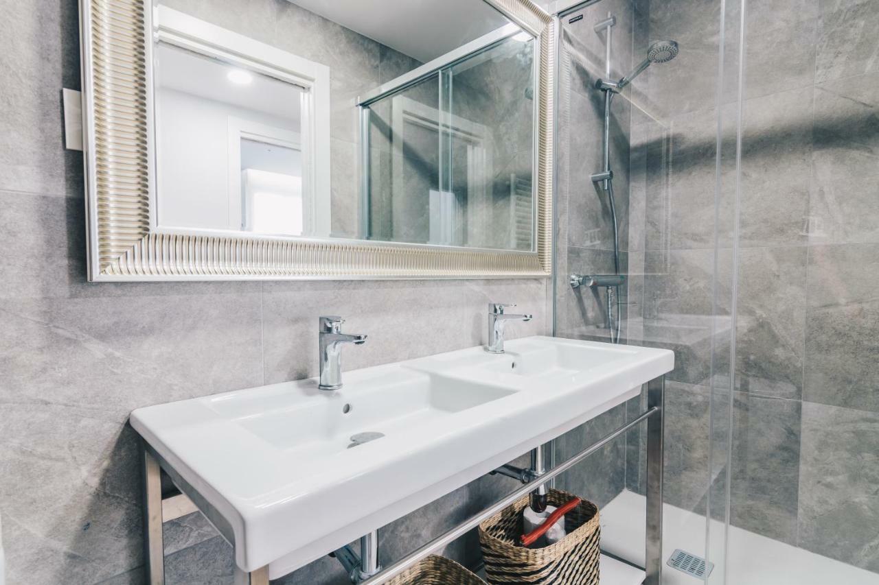 Epalza Apartment By People Rentals Bilbao Exteriör bild
